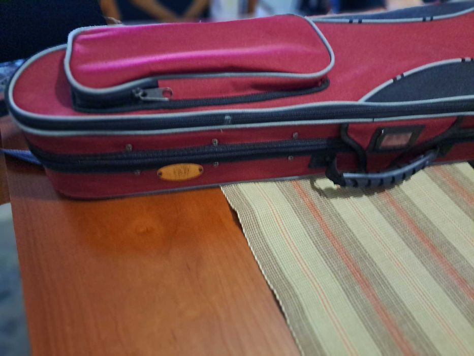 Estojo violino 3/4 e Arco