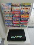 Leitor VHS + coleção de filmes