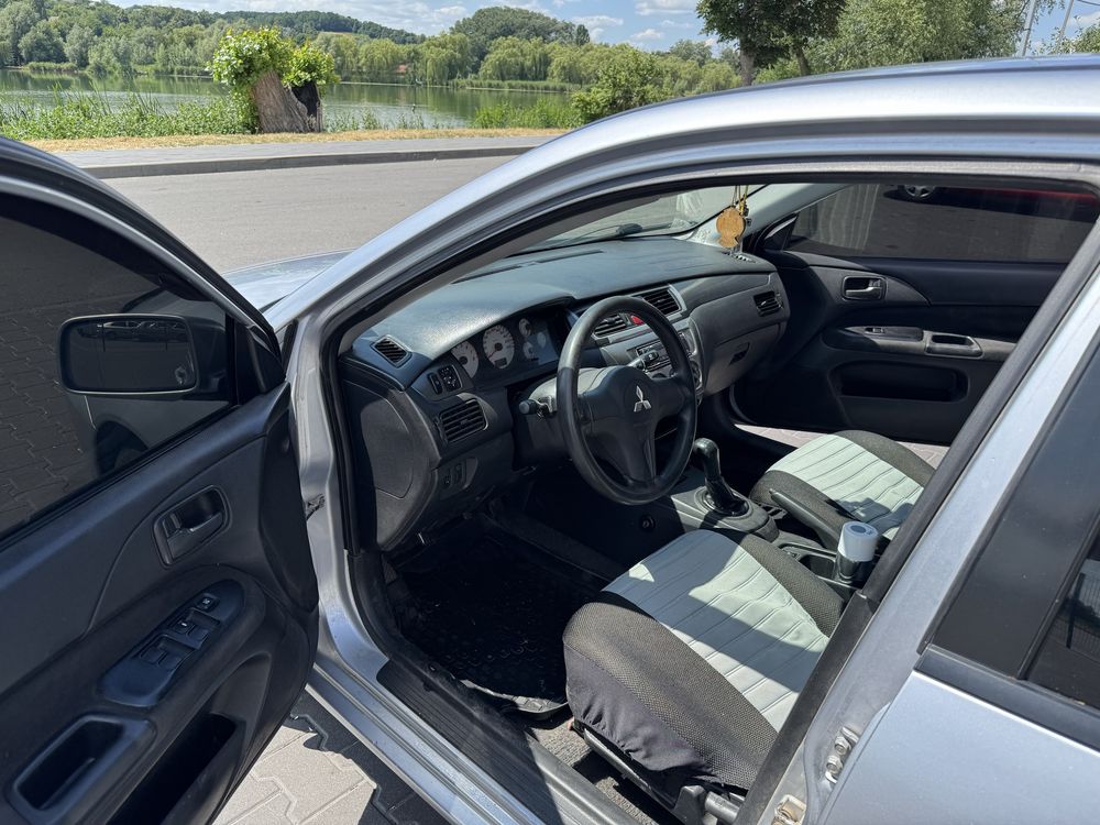 Продам Mitsubishi Lancer 9