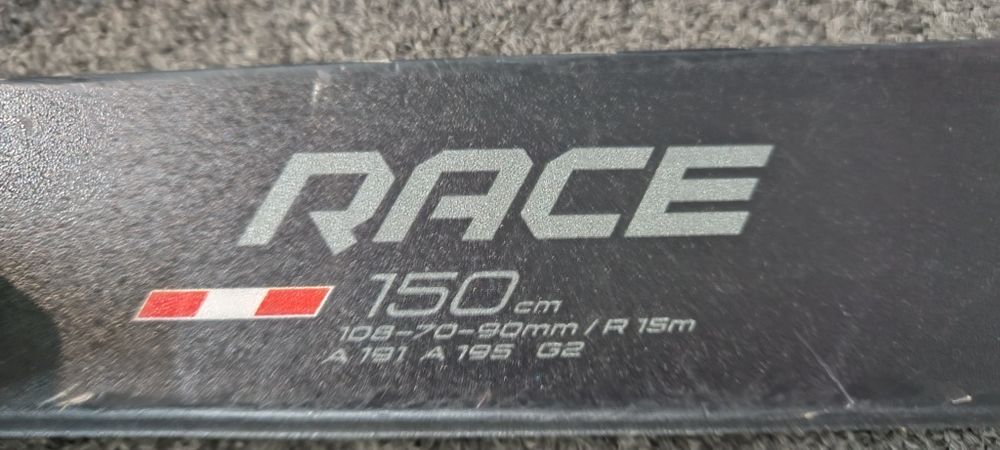 Narty Fischer RC4 RACE 150 cm + Fischer FJ 7