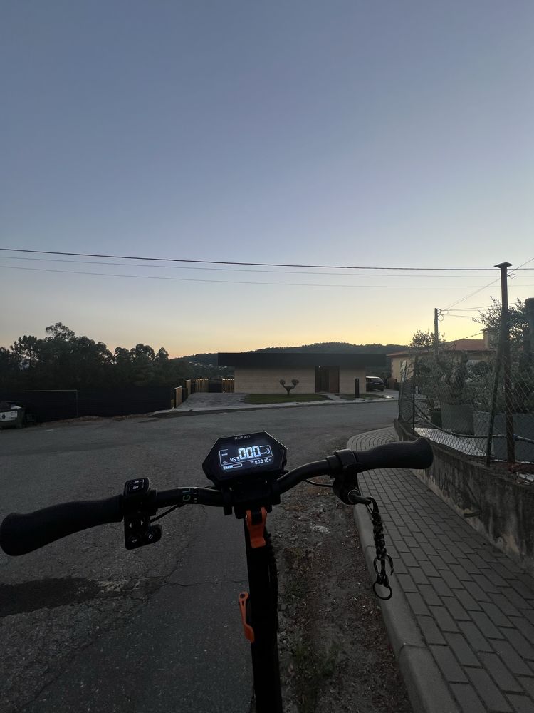 Trotinet Kukirin G2 MAX