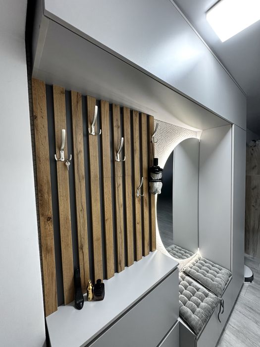 Продаж двокімнатної квартири з ремонтом в центрі міста