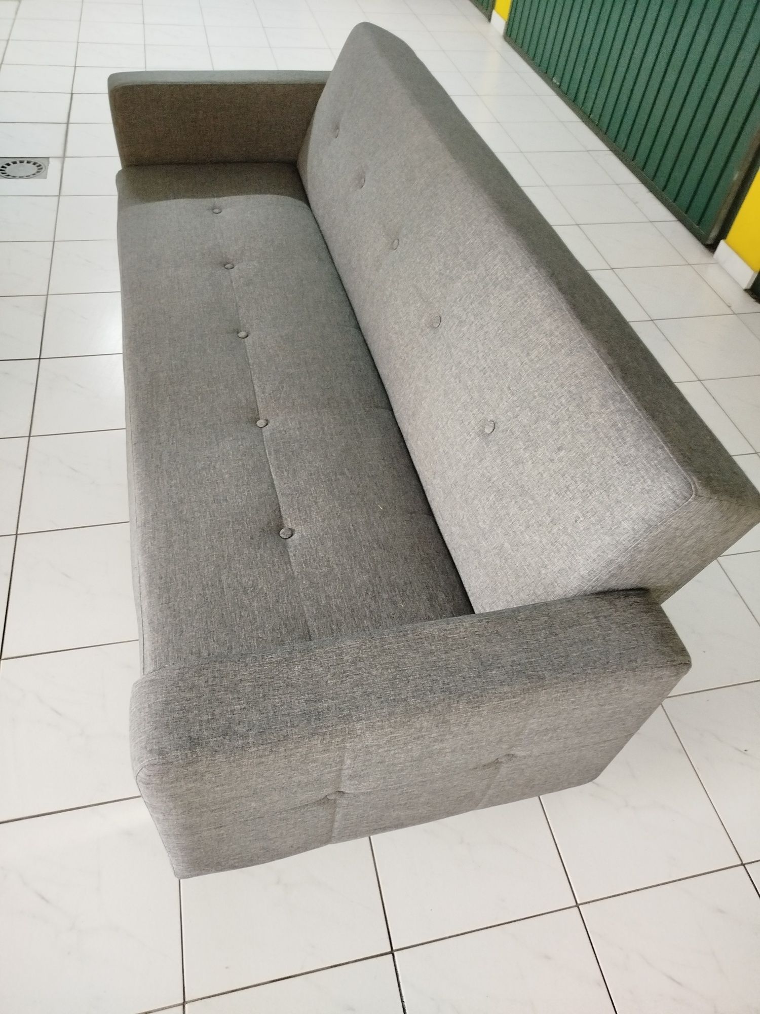 Sofá cama cinzento da conforama
