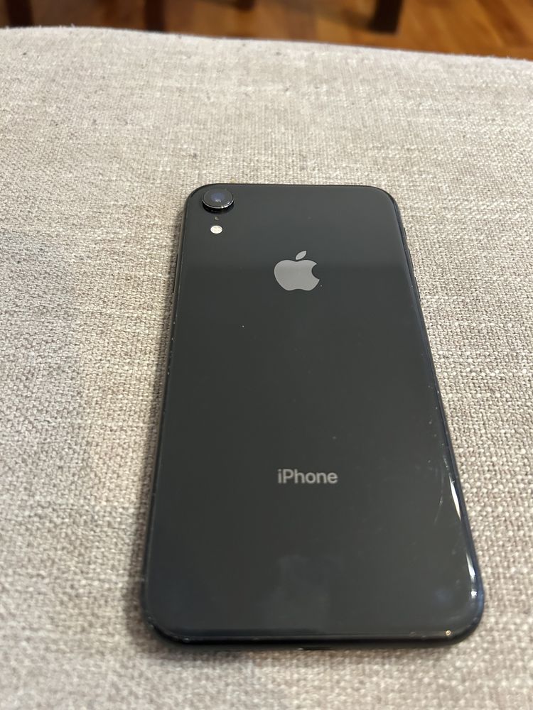 iPhone XR, 128gb, czarny