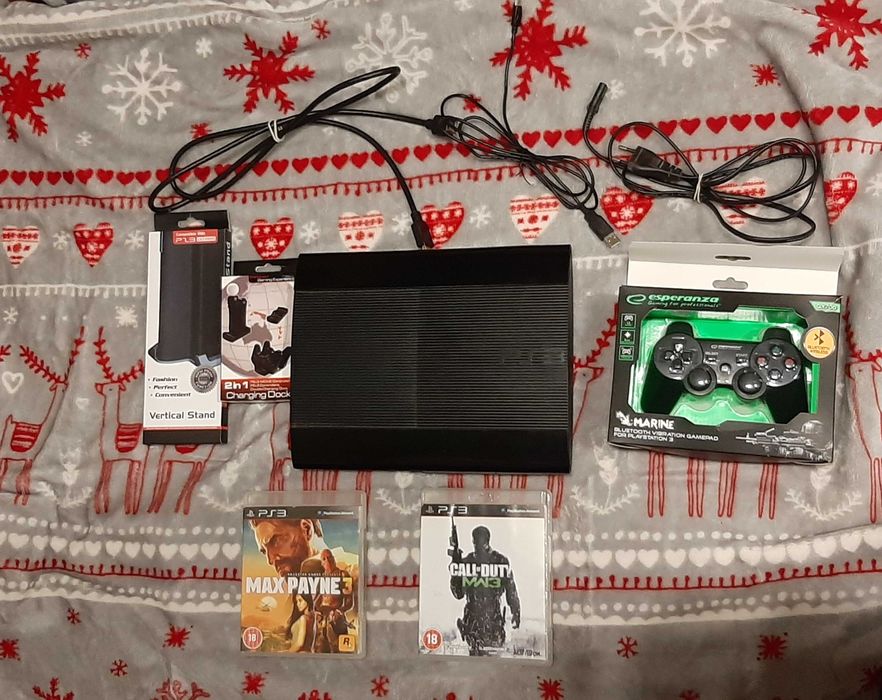 PlayStation 3 super slim dysk 500GB  stan bardzo dobry,odbiór osobisty