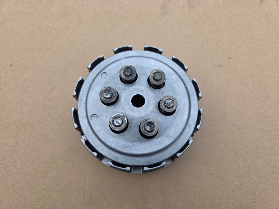 Kosz sprzęgłowy zewnętrzny wewnętrzny docisk Honda CRF 450 r. 02-08