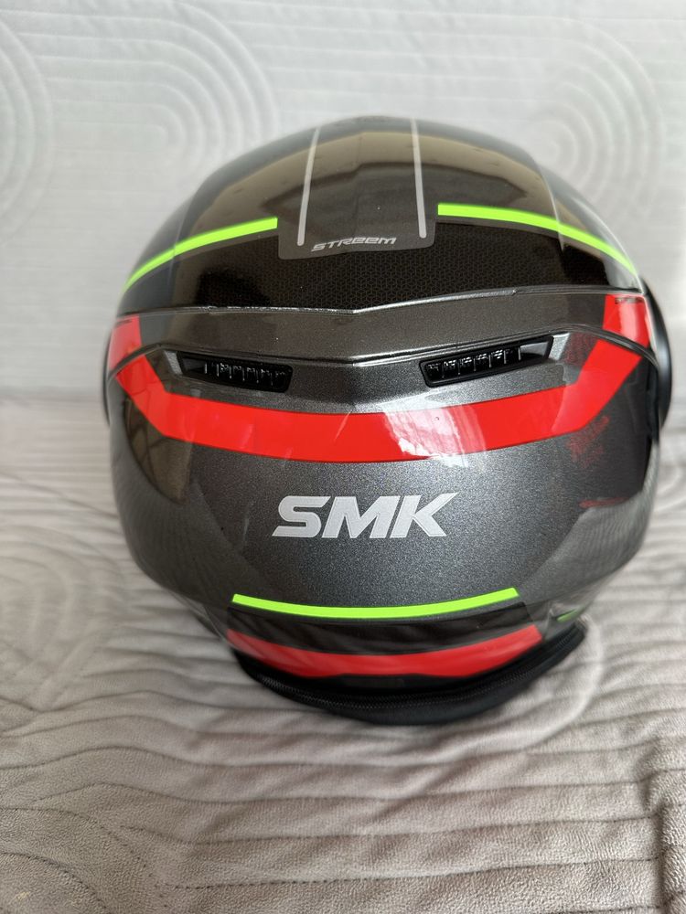 Sprzedam kask na motor smk
