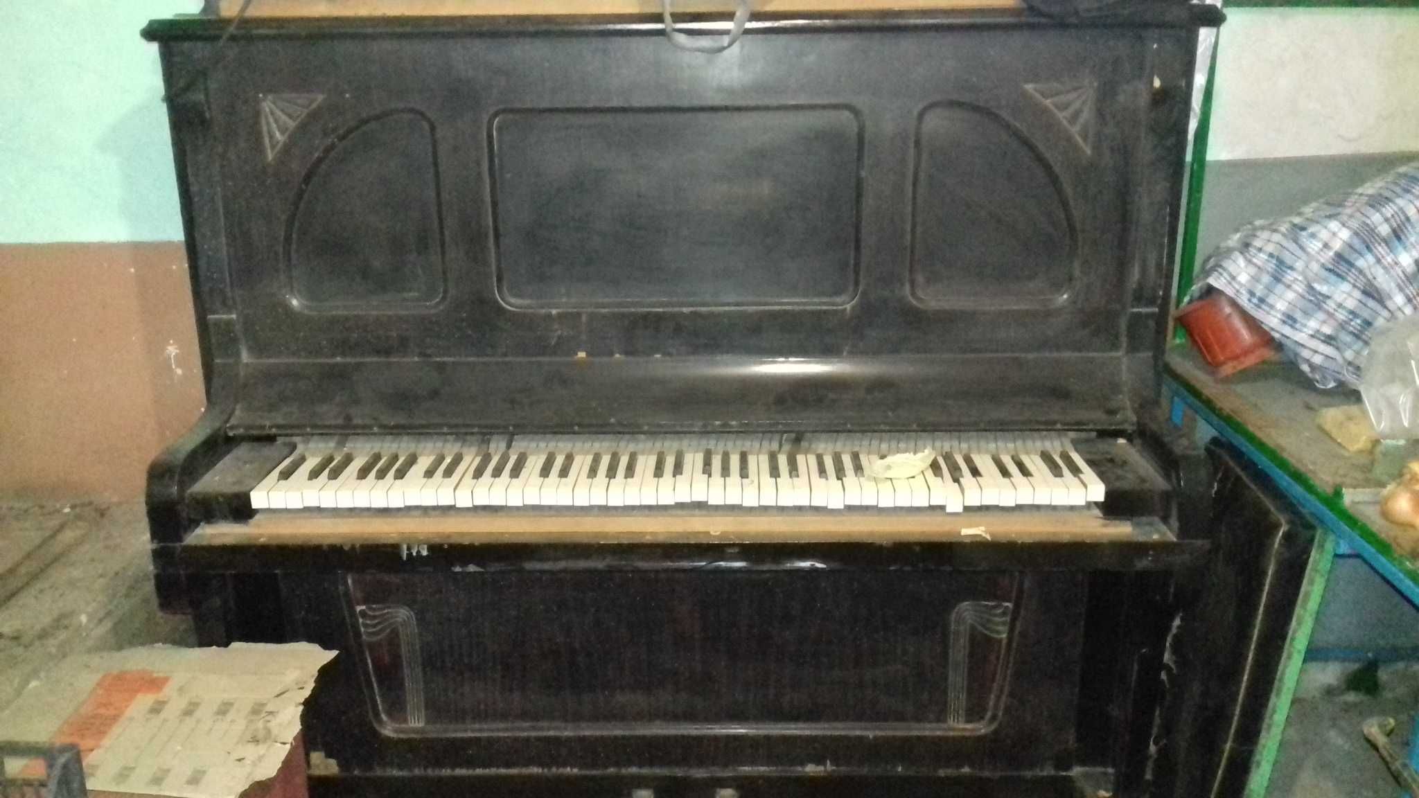 Продається Піаніно