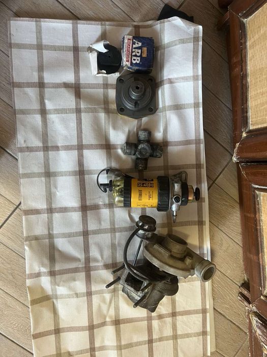 Запчастини до JCB