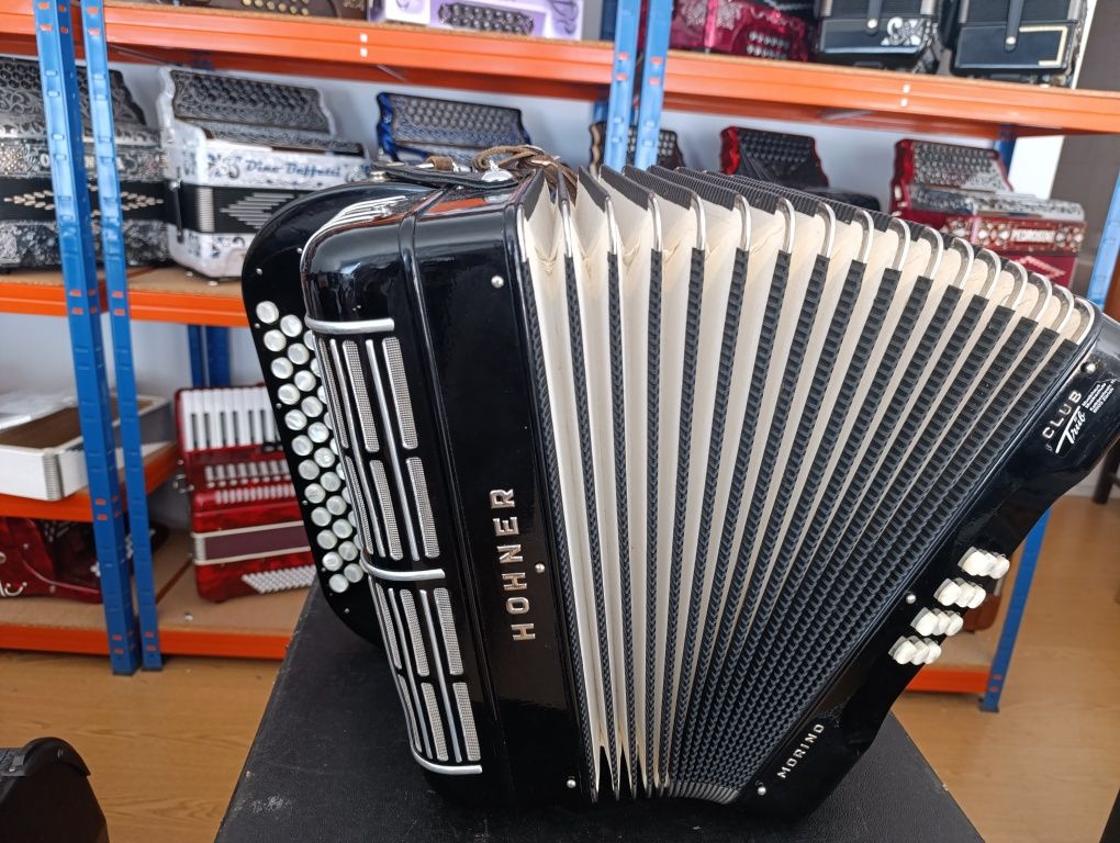Concertina à 5 voz