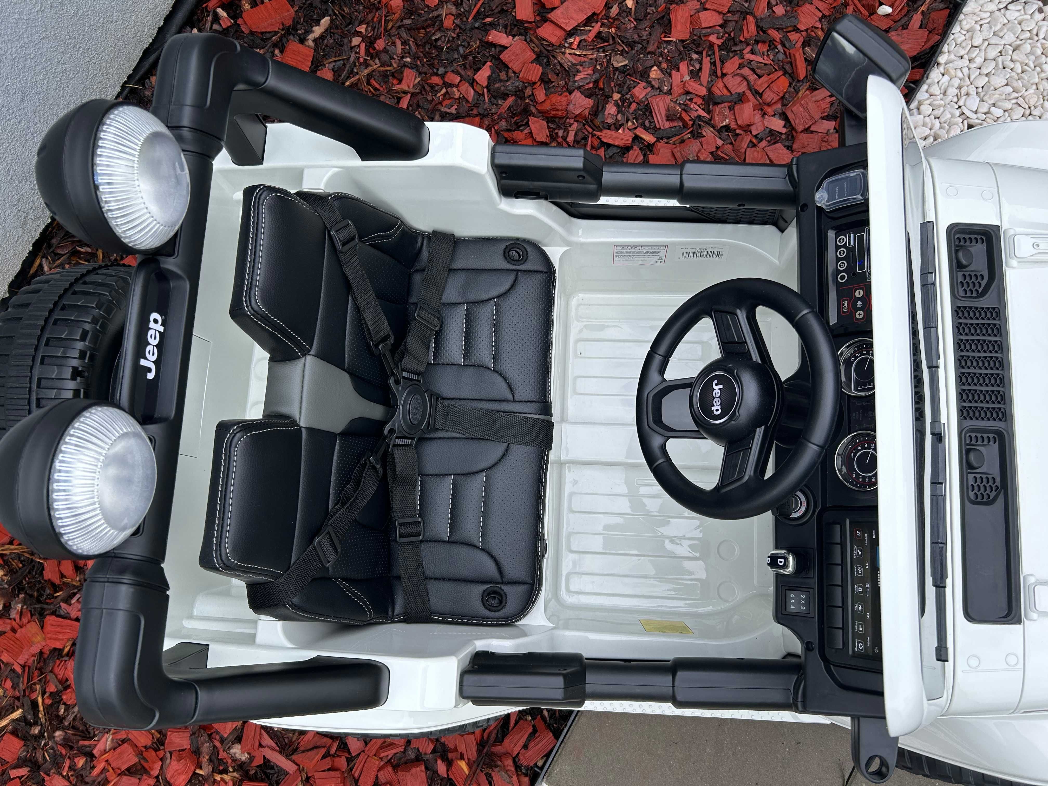 Jeep Wrangler Rubicon 180Watt 4x4 Auto Pojazd na akumulator Samochód