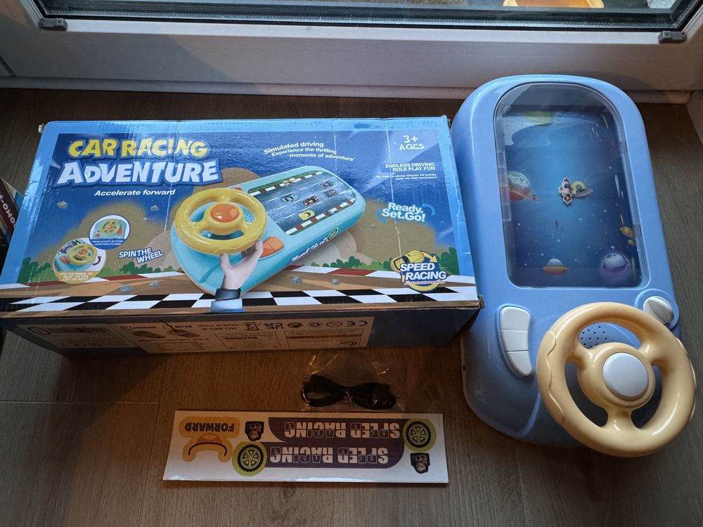 Spaceship adventure. Symulator lotu statkiem kosmicznym
