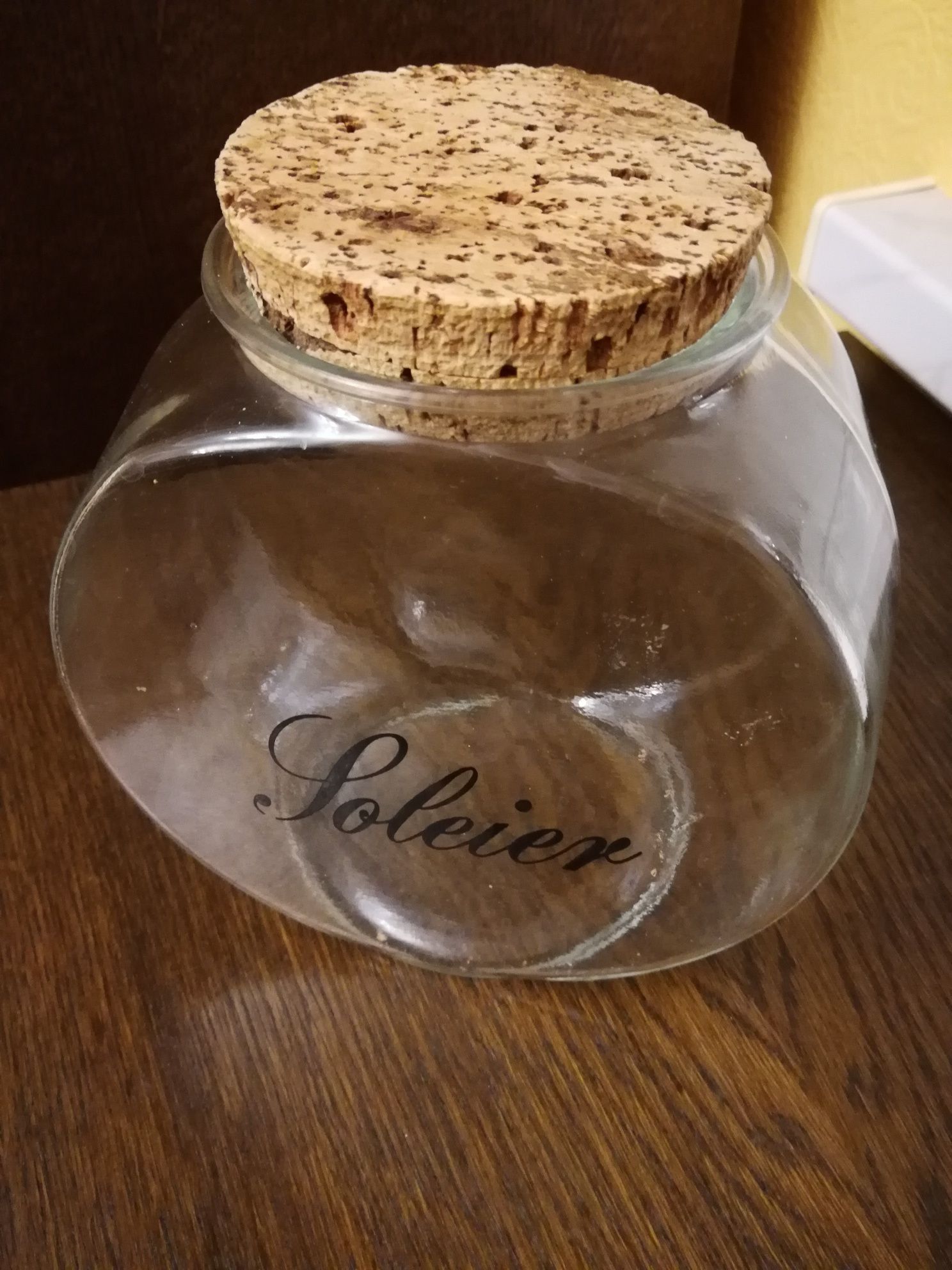 Тарелки ваза графин салфетница банка для конфет садж из стекла