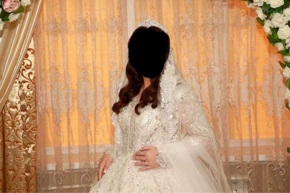 Продам неймовірну весільну сукню +фату