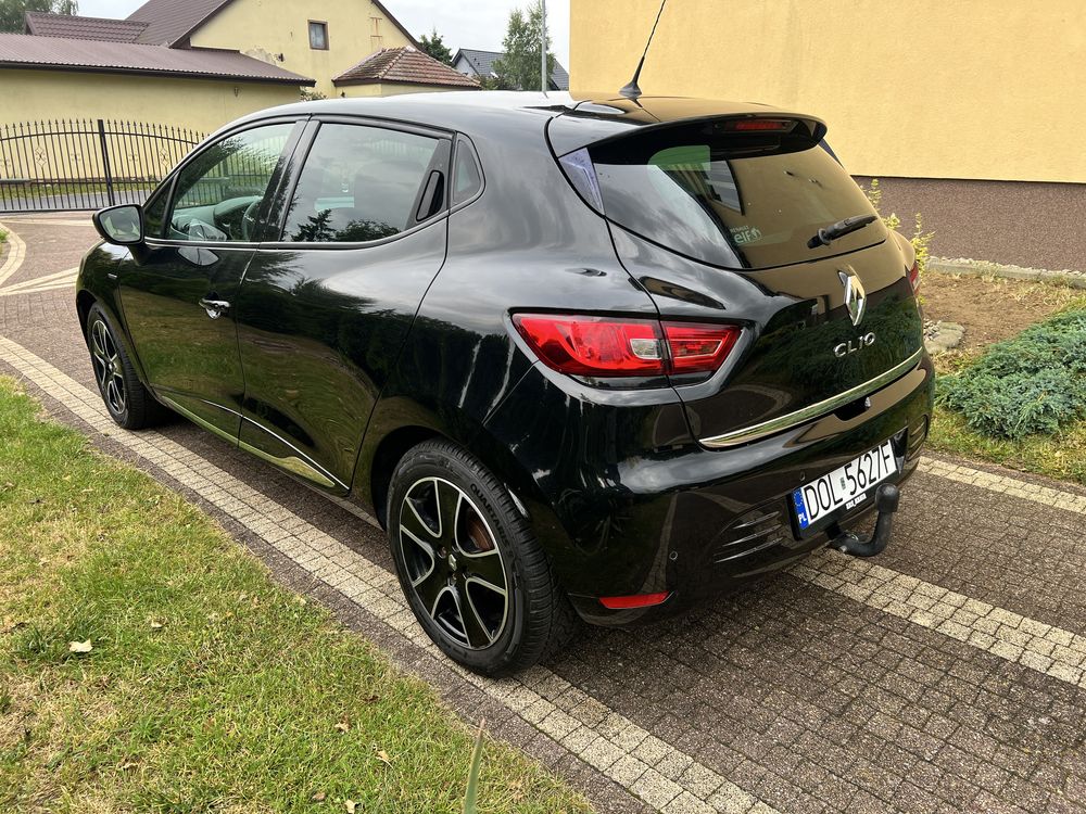 *Clio 4 *Lift *Limited* led+ hak* alufelgi*