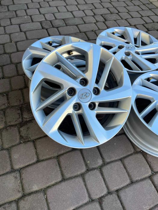 Oryginalne alufelgi Hyundai 5x114,3 16 cali Czujniki Tucson IX35 I30