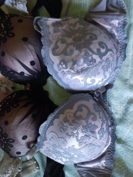 Лифчики - бюстгальтери Balaloum