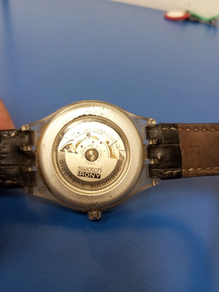 Часы Swatch механические