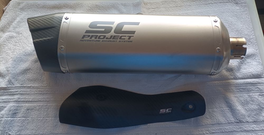 Ponteira original SC project para Suzuki v strom 800DE