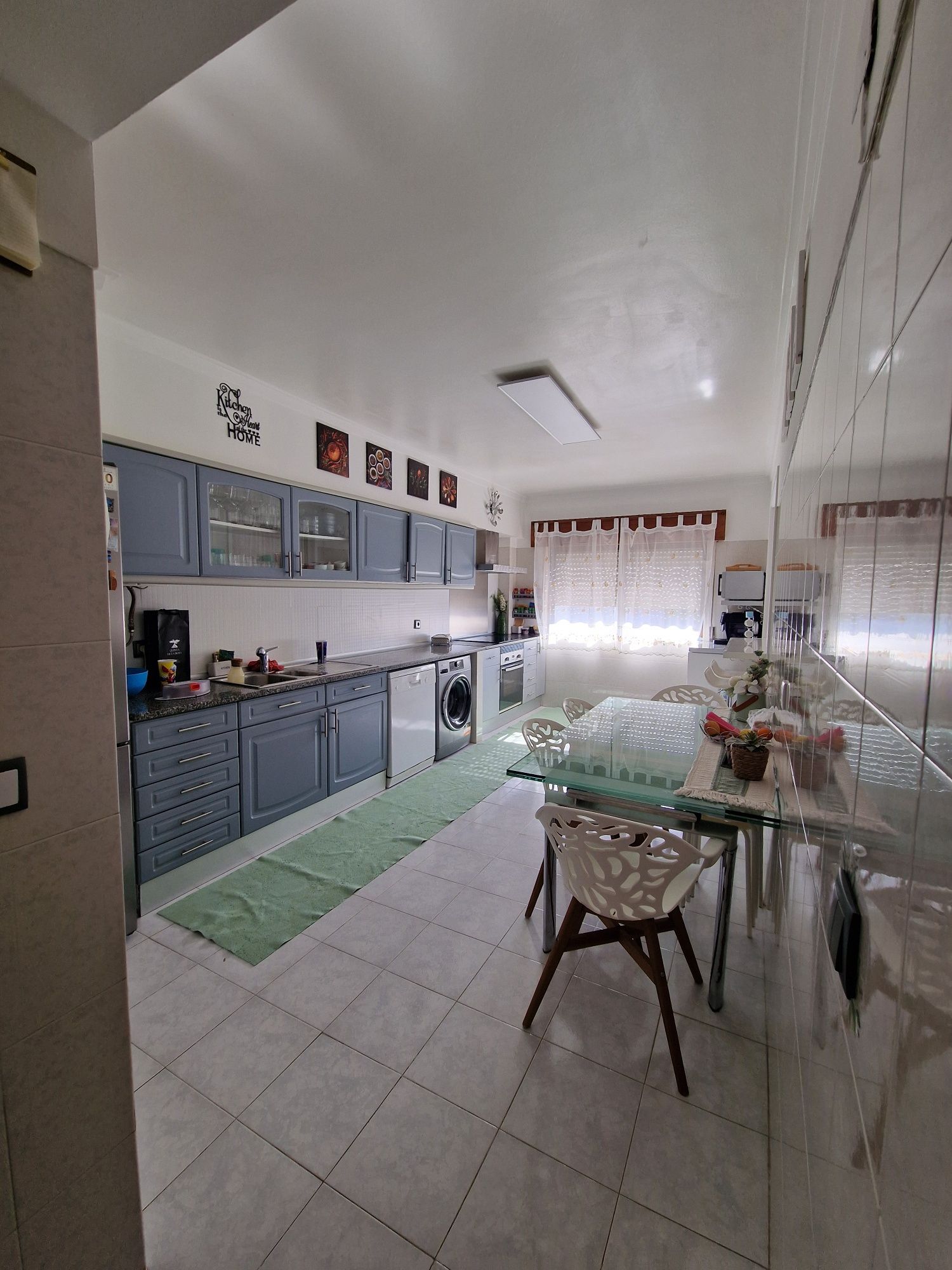 Apartamento Belas Arrendar