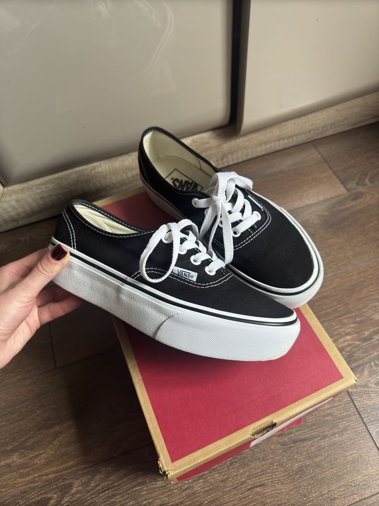 Vans Authentic Platform оригінал жіночі 37 розмір