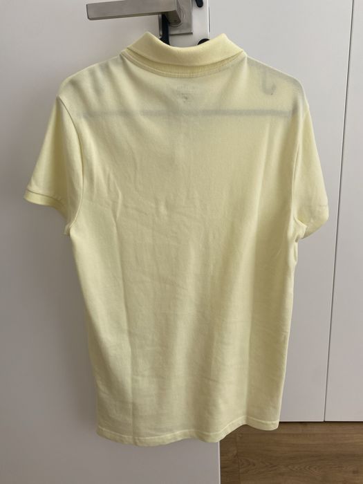 Polo Amarelo Hollister