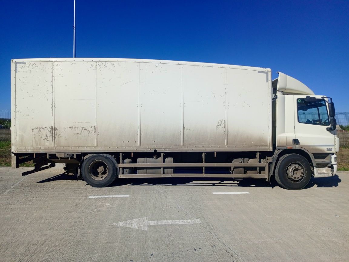 Продам вантажівку DAF