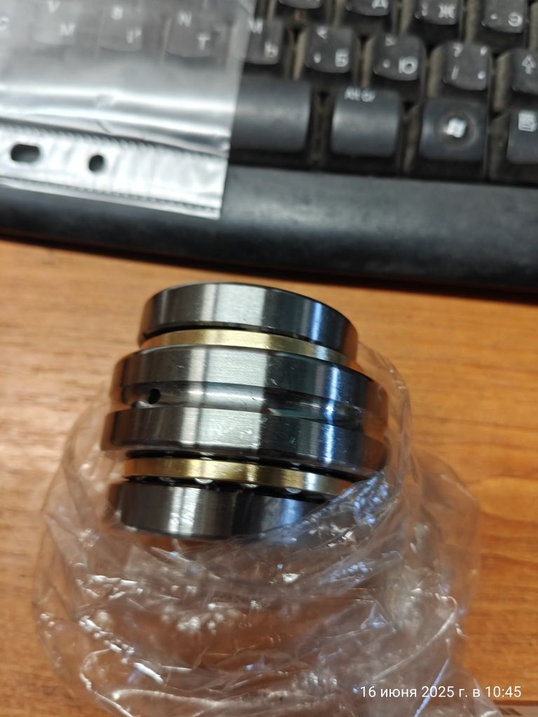 Подшипник 4-504706Л