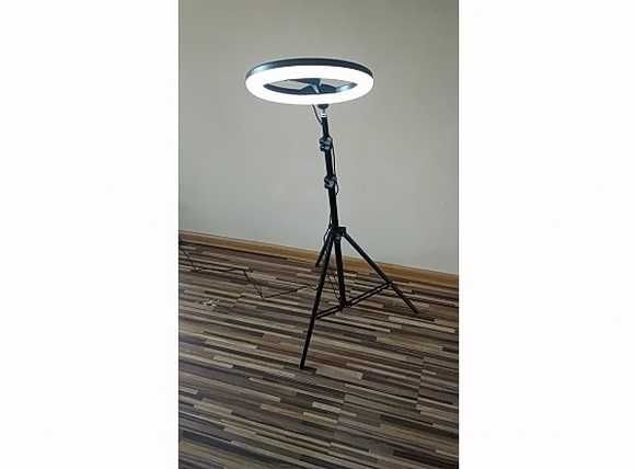 Кольцевая LED лампа 26 см с Блютуз-пультом и штативом