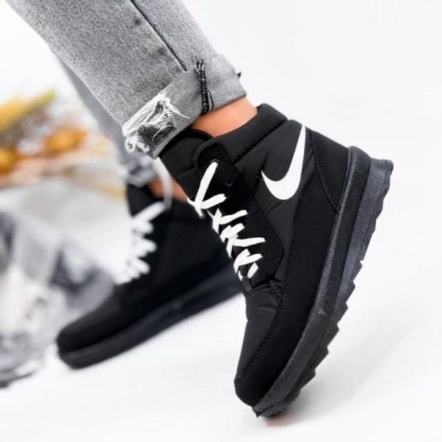 Ботинки дутики черные nike зимние кроссовки сапоги женские подросток
