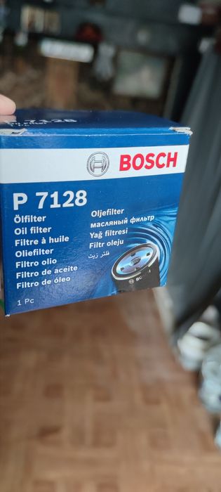 Фільтр масляний фильтр bosch jeep compass