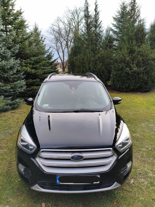 Ford Escape 2.0 / Kuga benzyna 242 KM 2018r. Automat 2 komplety kół