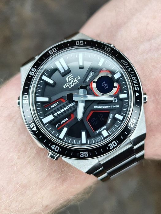 Годинник  Casio Edifice EFV-C110D-1A4 Оригінал Гарантія
