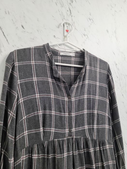 Sukienka 36 S w kratę ponadczasowa klasyk