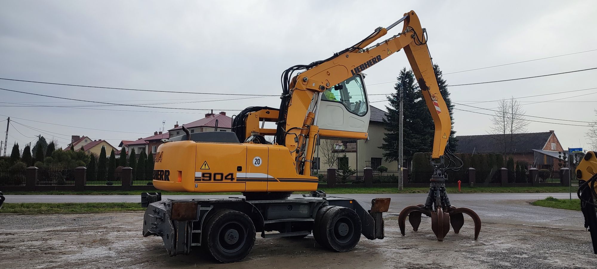 Koparka przeładunkowa Liebherr 904 fuchs 340 atlas cat do złomu
