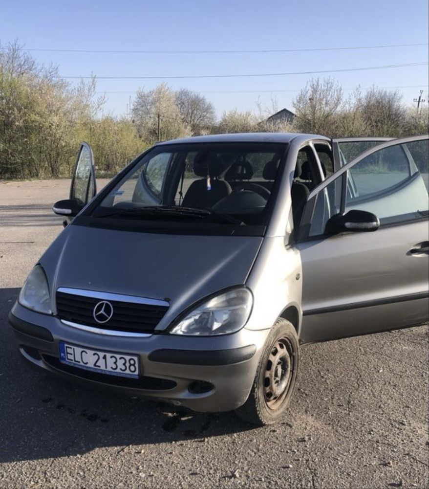 Mercedes-Benz A160