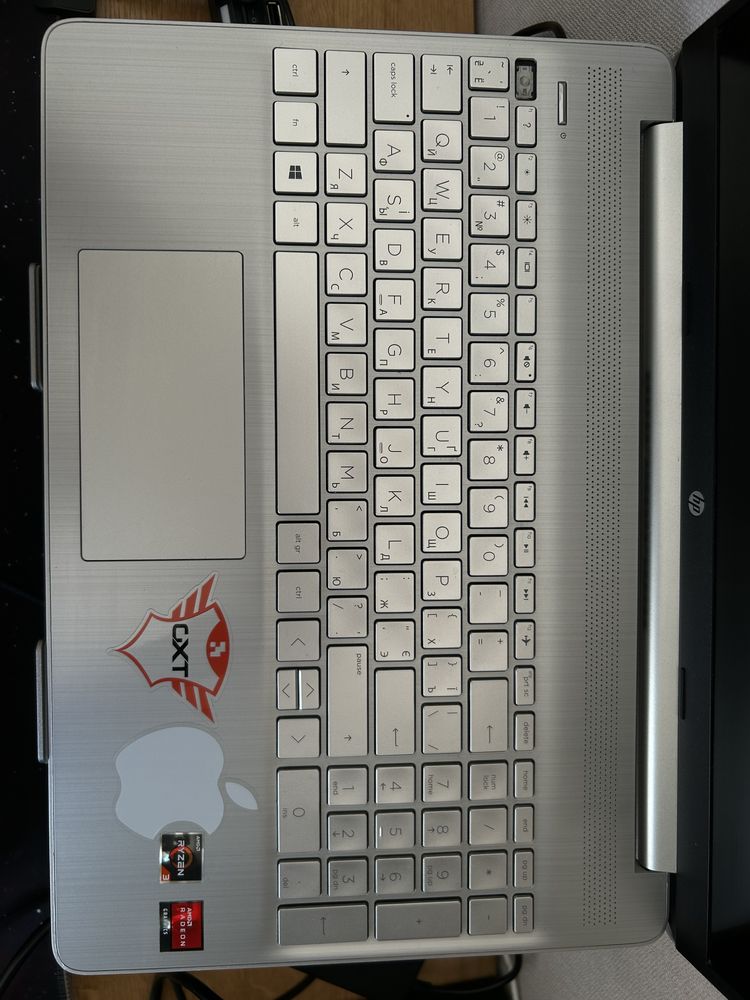 HP Laptop 155-eq1xxx