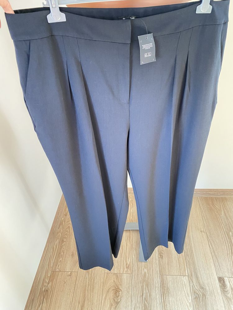 Nowe spodnie JD Williams rozmiar 50