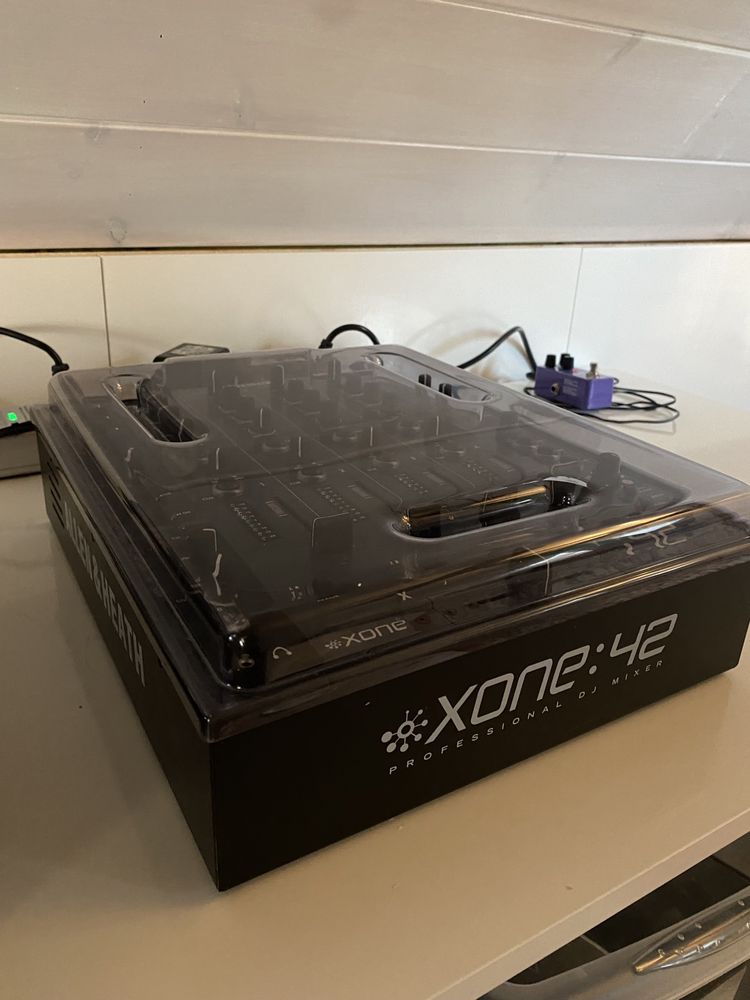 Mikser Allen&Heath Xone:42 + decksaver