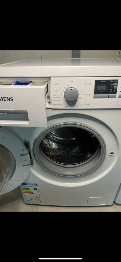 Пральна машинка Siemens  IQ 500