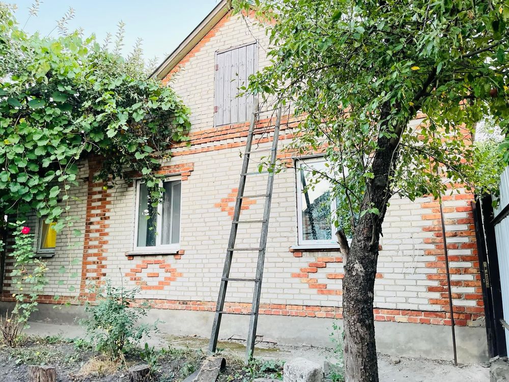 Продам будинок квартирного типу
