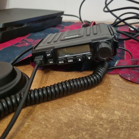 Cb radio canva .