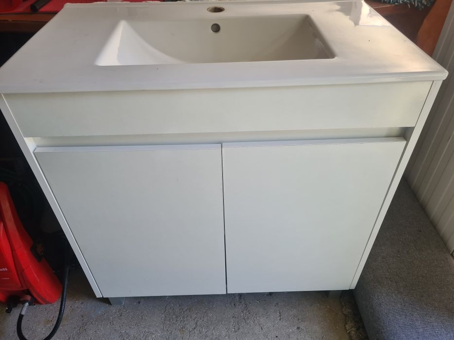 Móvel wc branco como novo