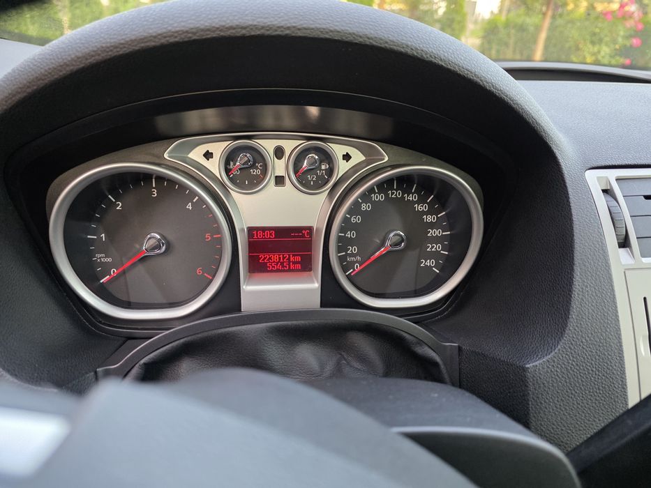 Ford kuga mk1 rok 2012