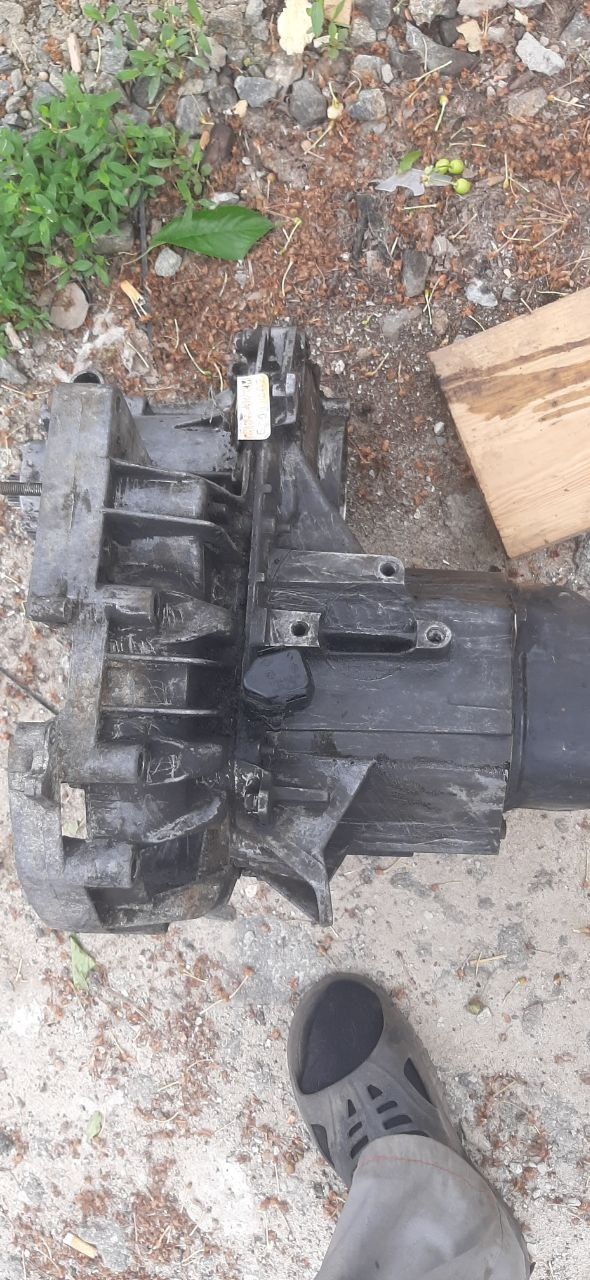 КПП Volvo 440 460 1.8 8v коробка

передач т55-373m