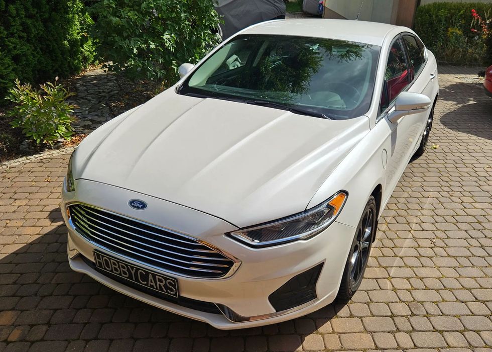 Ford Fusion 1 właściciel. Salonowy. Bezwypadkowy. Hybryda