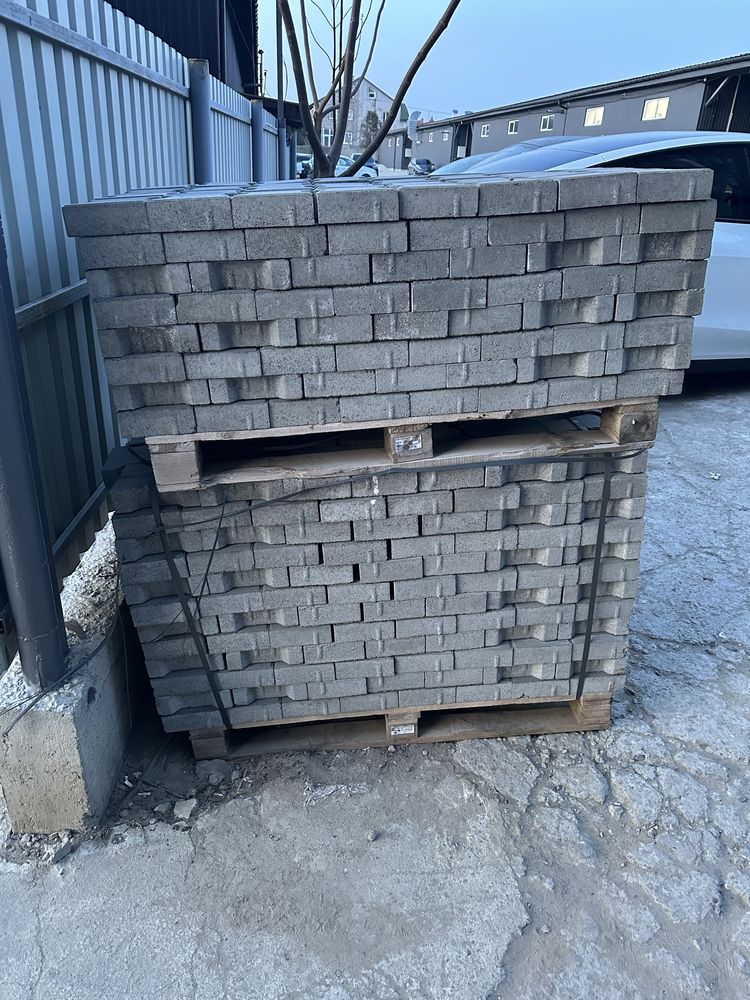 Продам тротуарную плитку, катушка толщина 8 см бу !!!