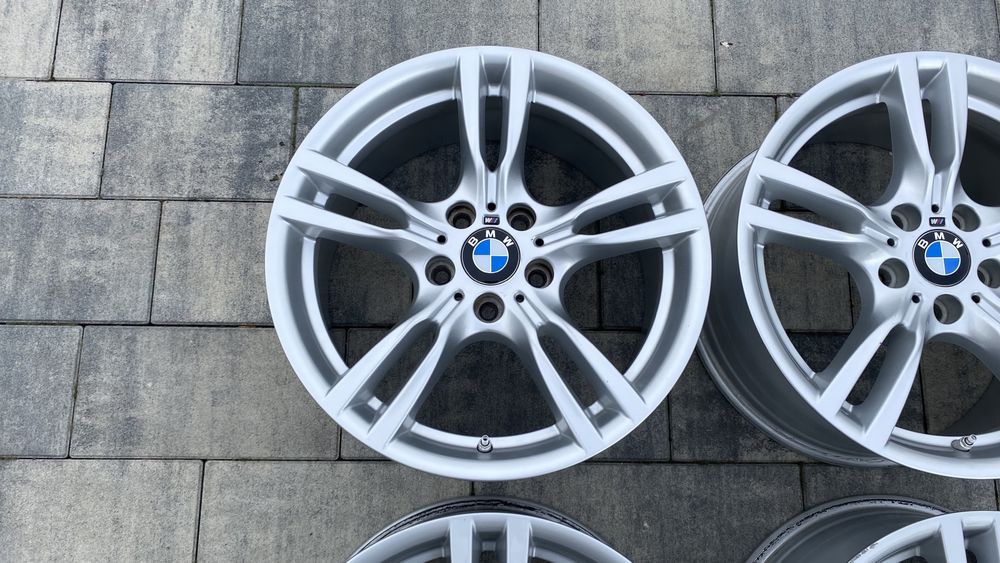 Felgi aluminiowe BMW F30 M-Pakiet 5x120 18 cali styling 400 czujniki