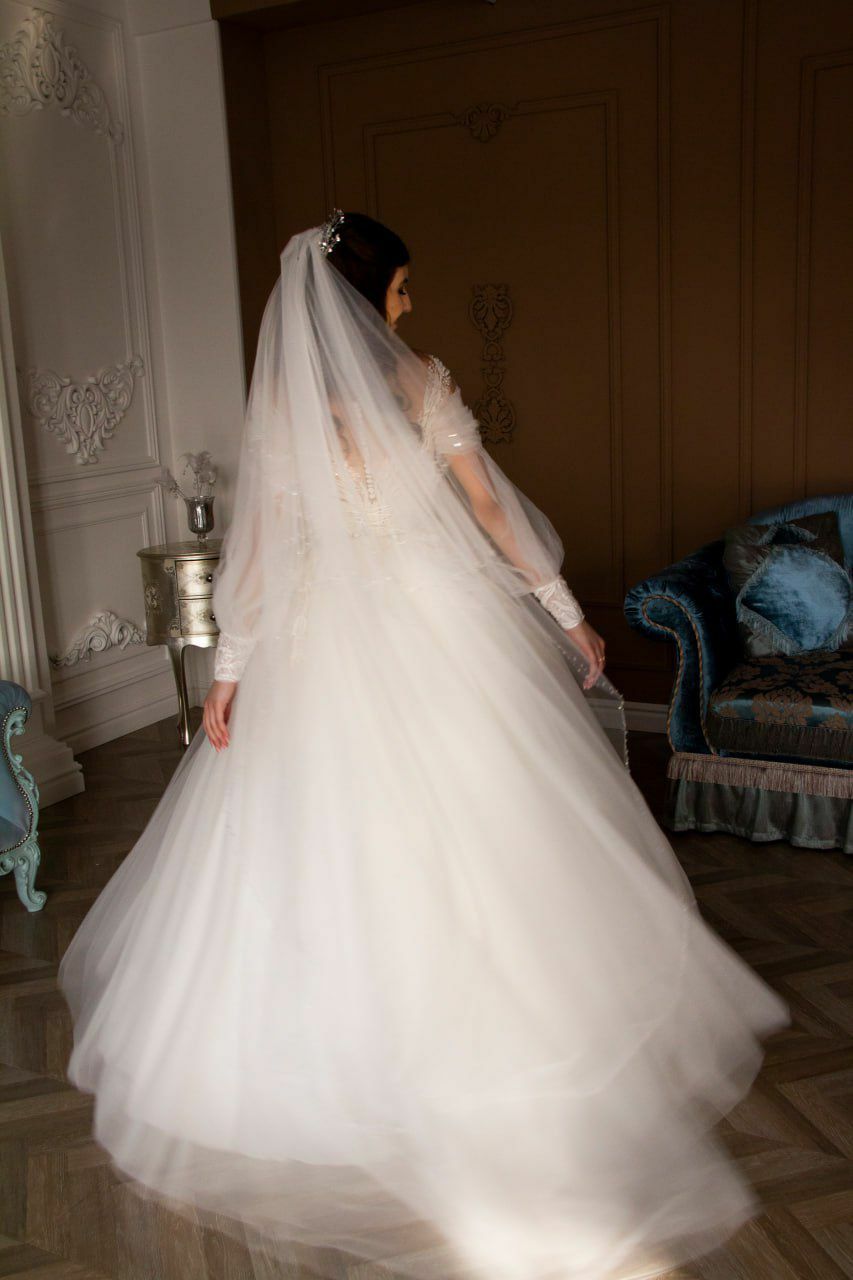 Продам Італійську Весільну Сукню