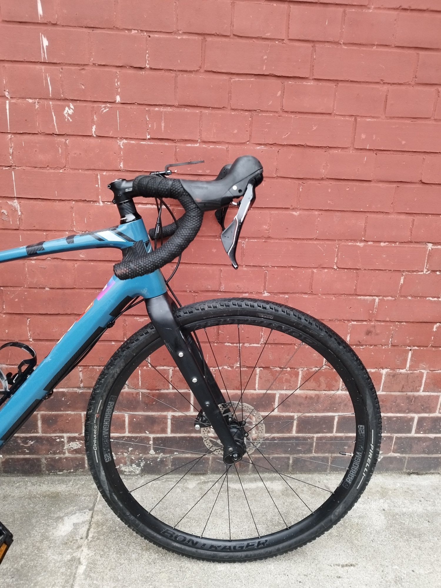Gravel GT GRADE CARBON rower M (55 cm) PROMO
